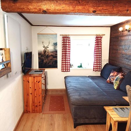 Ferienhaus Schwoellerbauer Sankt Martin am Grimming Eksteriør billede