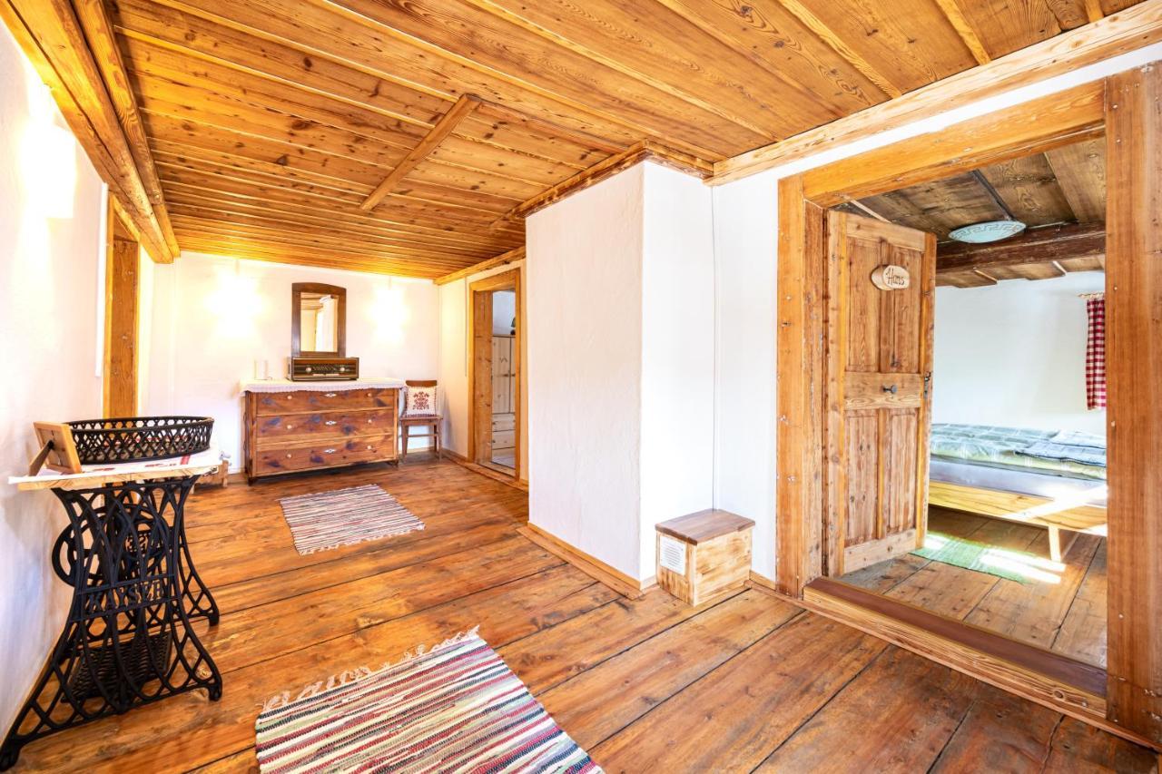 Ferienhaus Schwoellerbauer Sankt Martin am Grimming Eksteriør billede